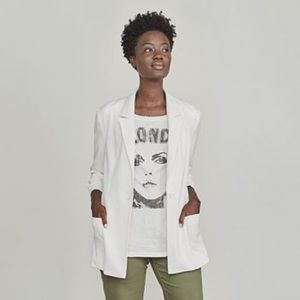 Elizabeth and James cinched button sleeve blazer